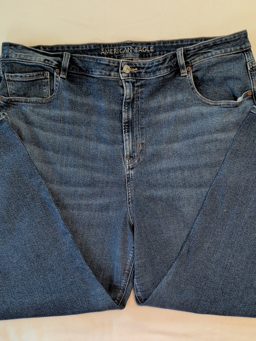 American Eagle Outfitters Size 22 Medium Wash Stretch Straight Leg Jeans